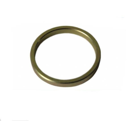 Pierścień oporowy walka sprzęgłowego