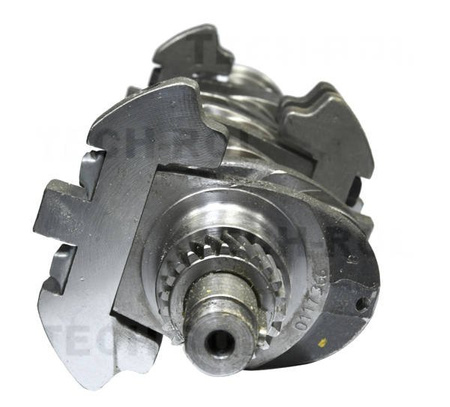 Wał korbowy silnika