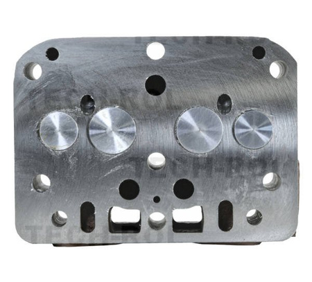 Głowica silnika - kompletna