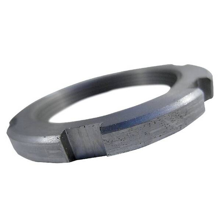 Nakrętka M48x1,5 wałka atakującego