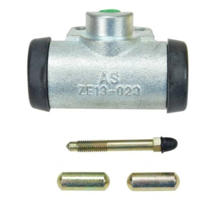 Cylinderek hamulcowy prawy