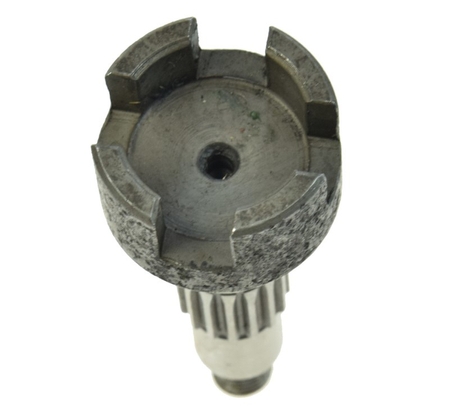 Wałek napędu pompy podnośnika