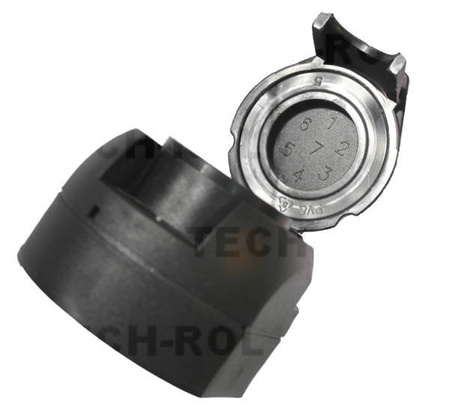 Gniazdo 7 - biegunowe plastikowe Tuna 