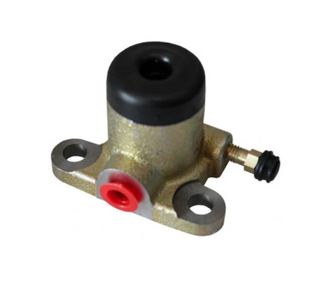 Cylinderek hamulca prawy