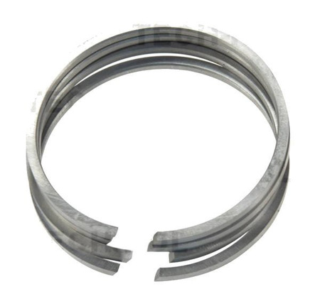 Cylinder podnośnika z tłokiem i pierścieniami metalowymi