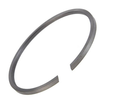 Pierścień tłoka podnośnika