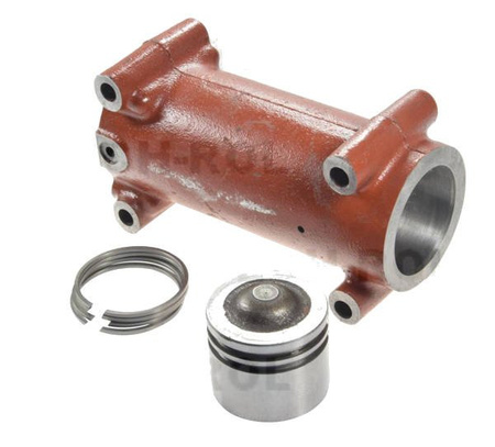 Cylinder podnośnika z tłokiem i pierścieniami metalowymi