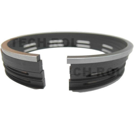 Komplet pierścieni silnika